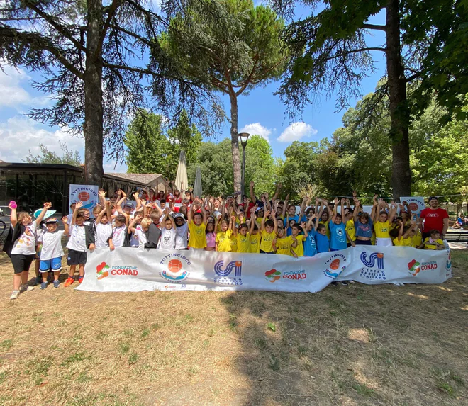 Bambini al torneo degli oratori 2023, organizzato da Fondazione Conad ETS